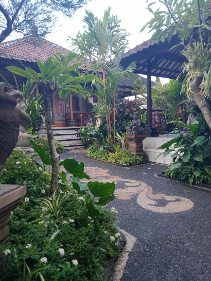 Casa de hóspedes Dewi Antara *