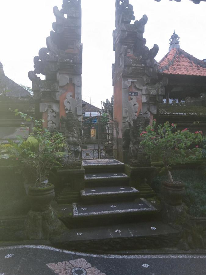 Dewi Antara * Ubud