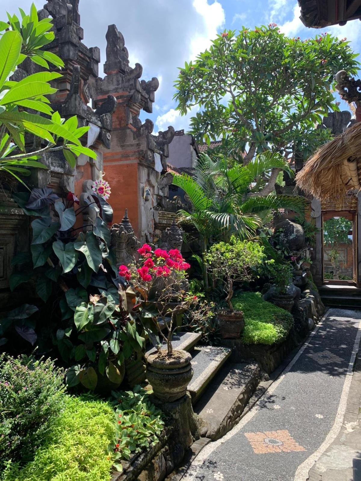 Dewi Antara Casa de hóspedes