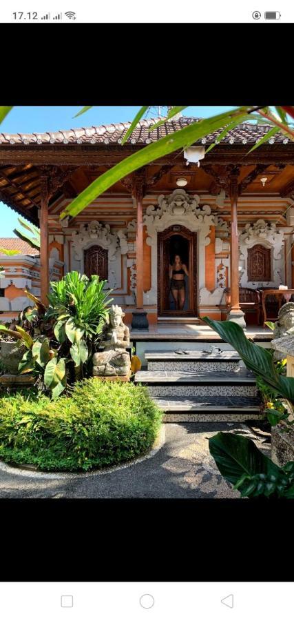 Dewi Antara Casa de hóspedes