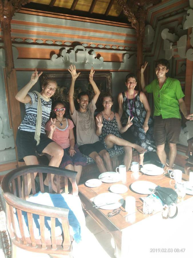 Dewi Antara Guest house *